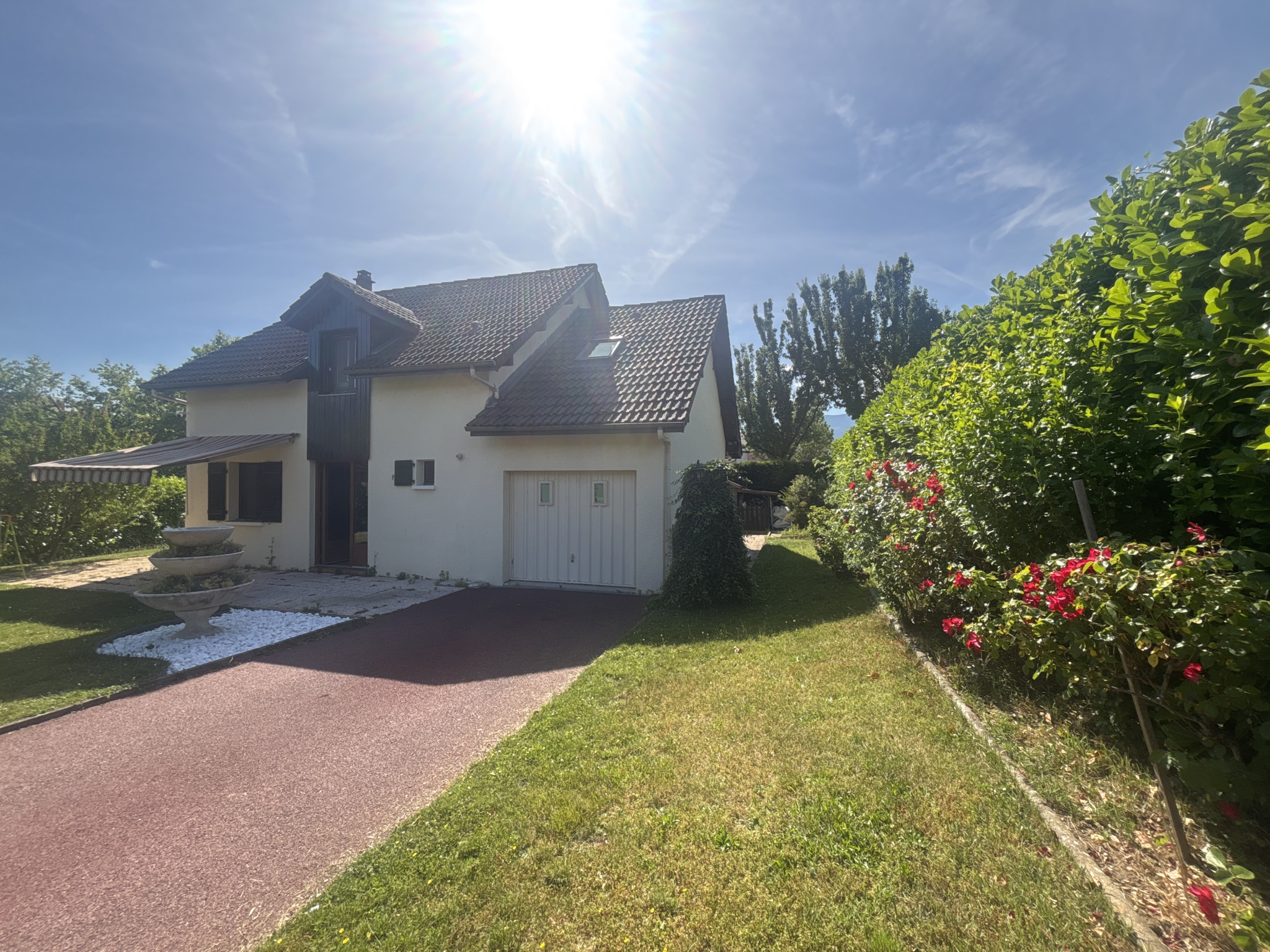 CHAMBÉRY - Maison individuelle - terrain plat et arboré